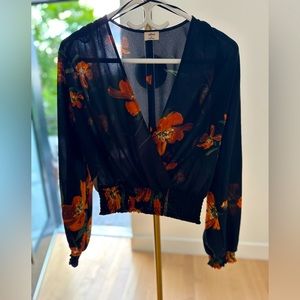 Aritzia blouse. Black. Orange flowers. Size medium. Fall colours
